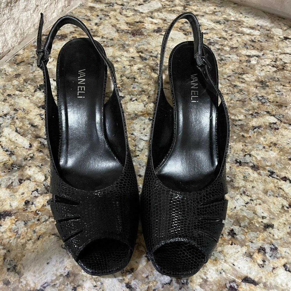 Vaneli, Black Leather Dress Sandal/Heels, Maizy Black Naif Print, Size 11
